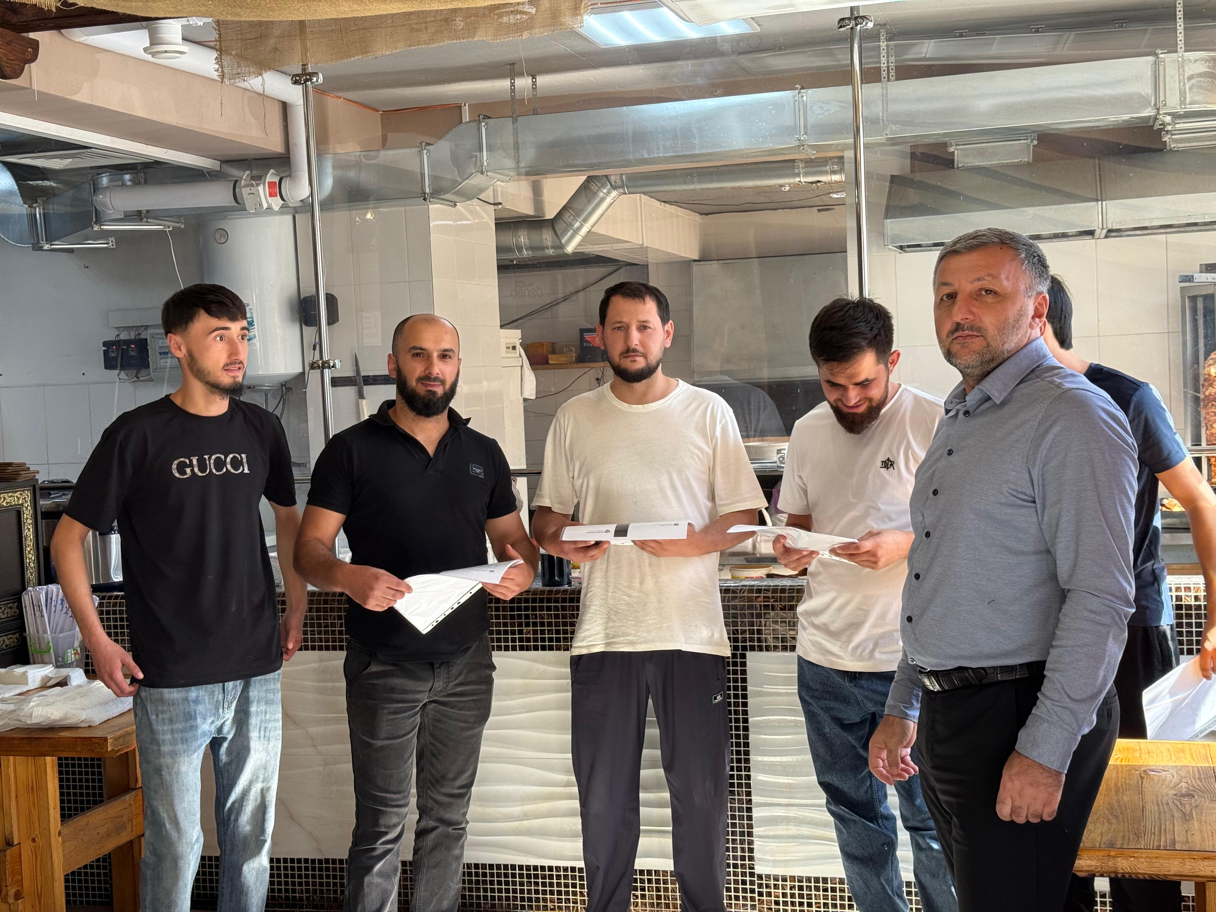 Информационно-профилактическая встреча с иностранными гражданами в Унцукульском районе: актуальные вопросы миграционного законодательства и социальной адаптации